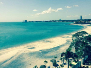 Exclusive Beachfront apartment 1Hour from Pma City